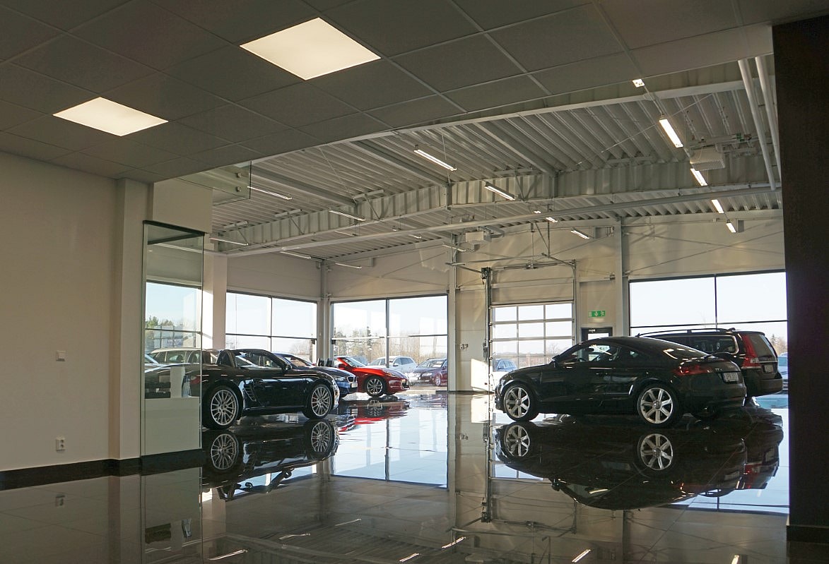 Bilsalong, Vimmerby | BORGA