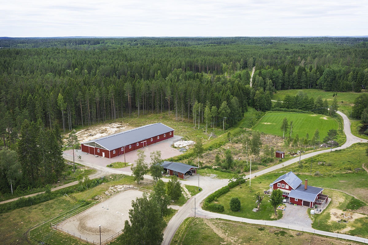 Riding arena, Askersund Sweden | BORGA