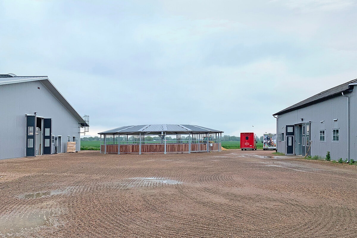Ridhus med stall, Vellinge | BORGA