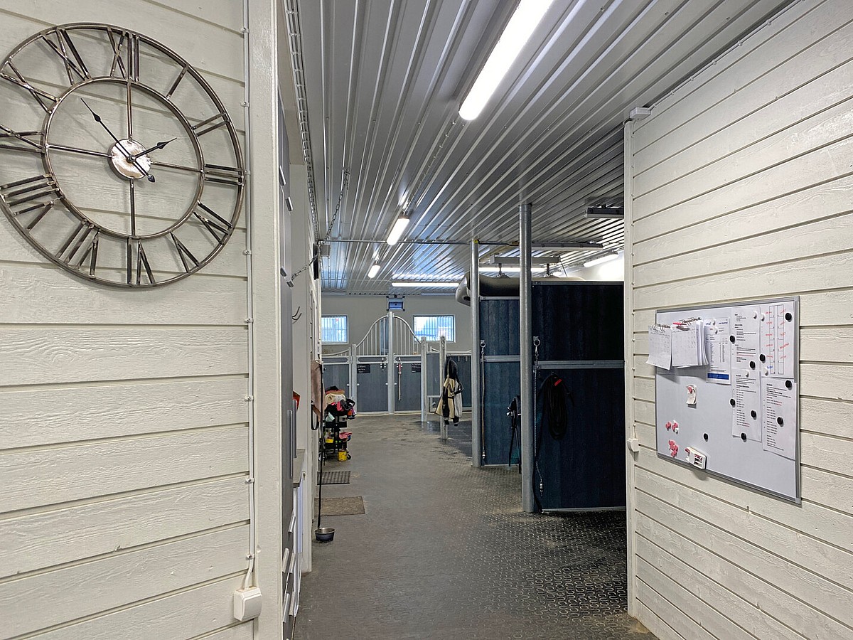 Ridhus med stall, Kungsbacka | BORGA