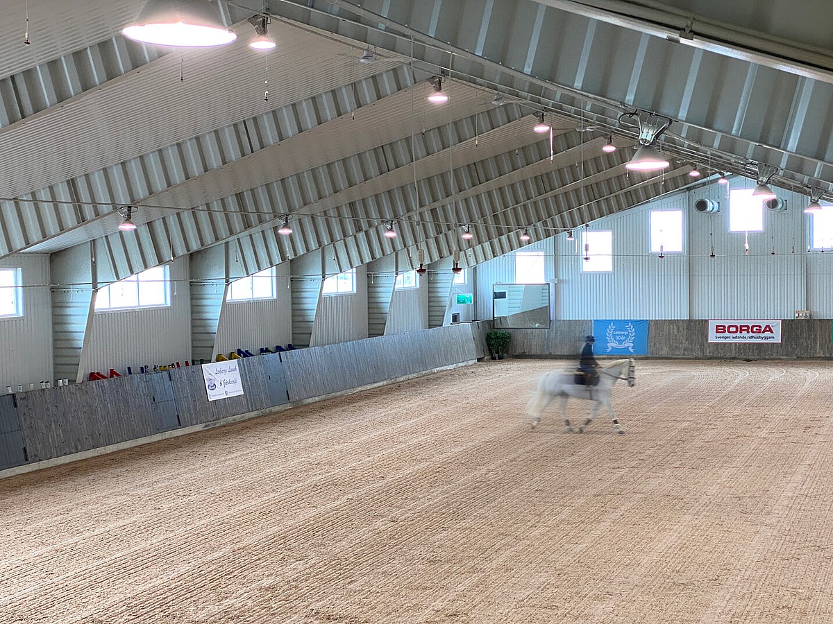 Ridhus med stall, Kungsbacka | BORGA